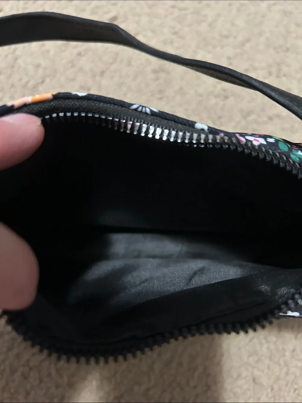 Lot of 2 cute shoulder bags